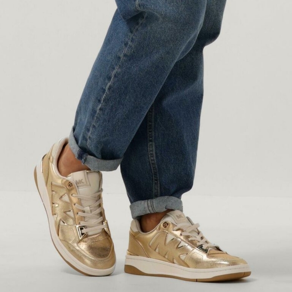 Michael Kors rebel metallic pale gold leather lace up sneakers. Size 7.5 - Picture 3 of 13